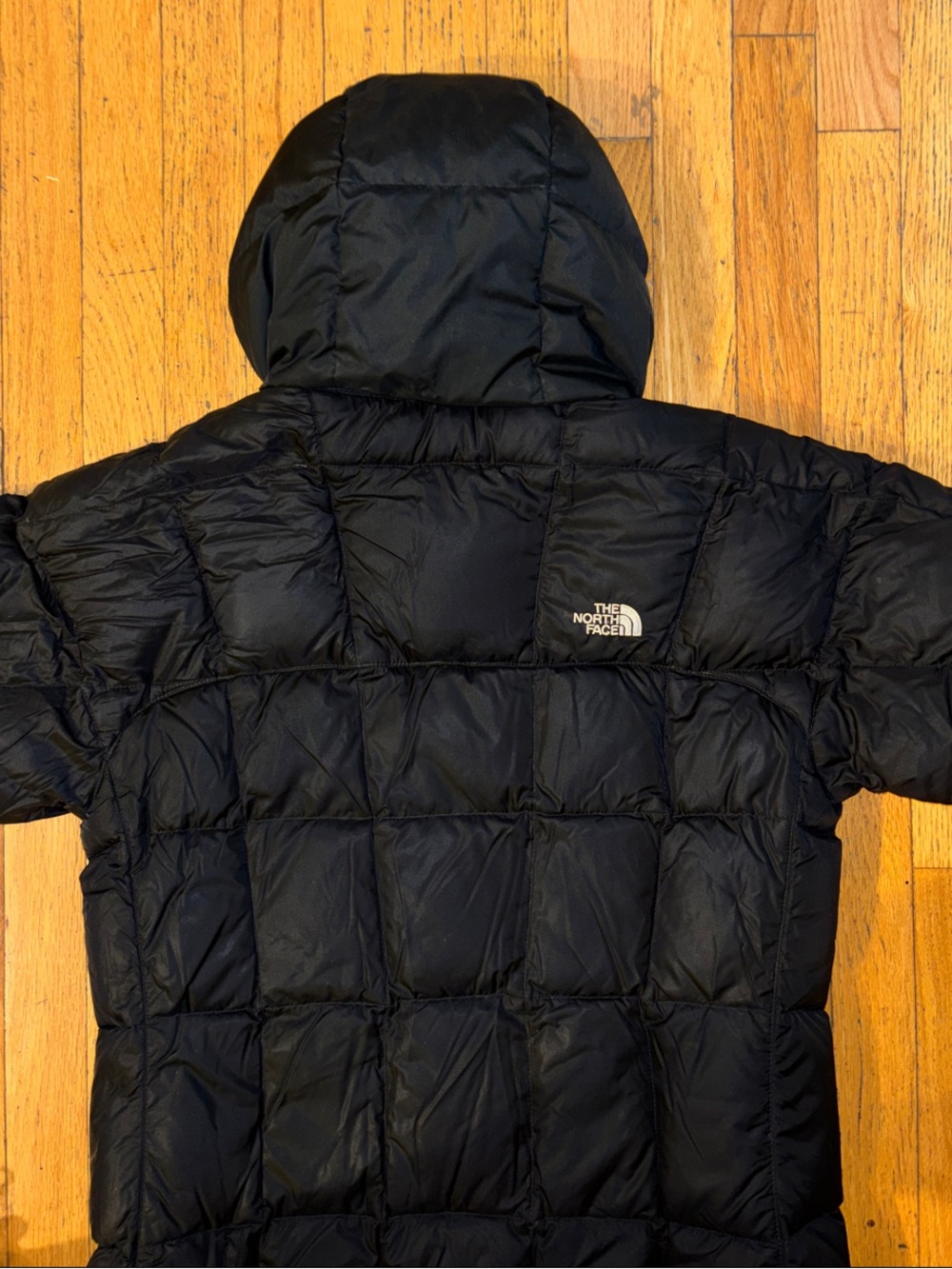 The North Face Women’s Metropolis Down Quilted Parka Jacket - Black - Large - Picture 9 of 15